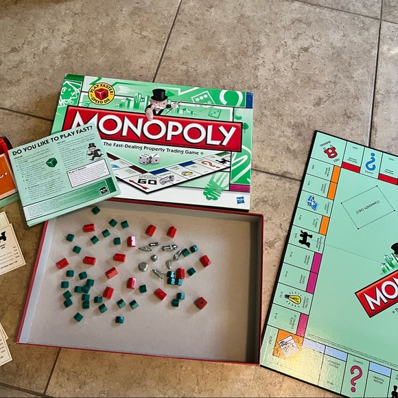 Monopoly The Fast-Dealing Property Trading Game w/ Speed Die 100% Complete. - Picture 8 of 8